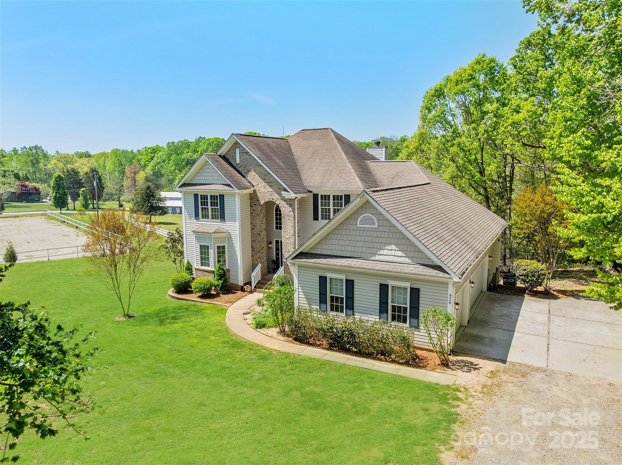 228 Red Dog Drive