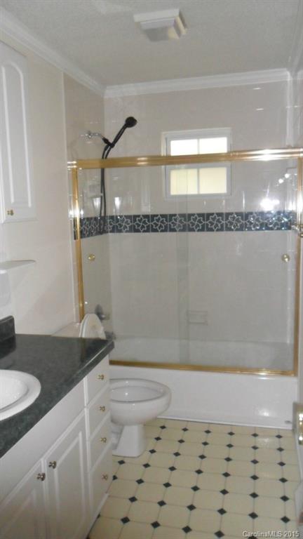 Jackson Park - Residential Lease