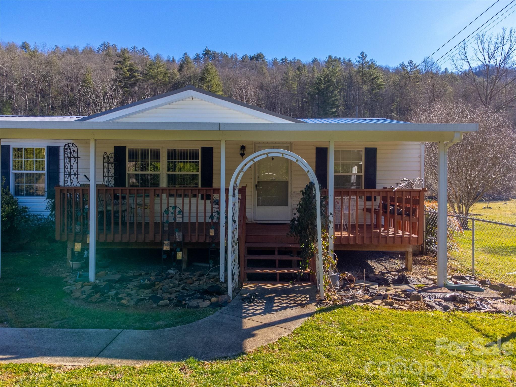7581 Hwy 441 Highway S