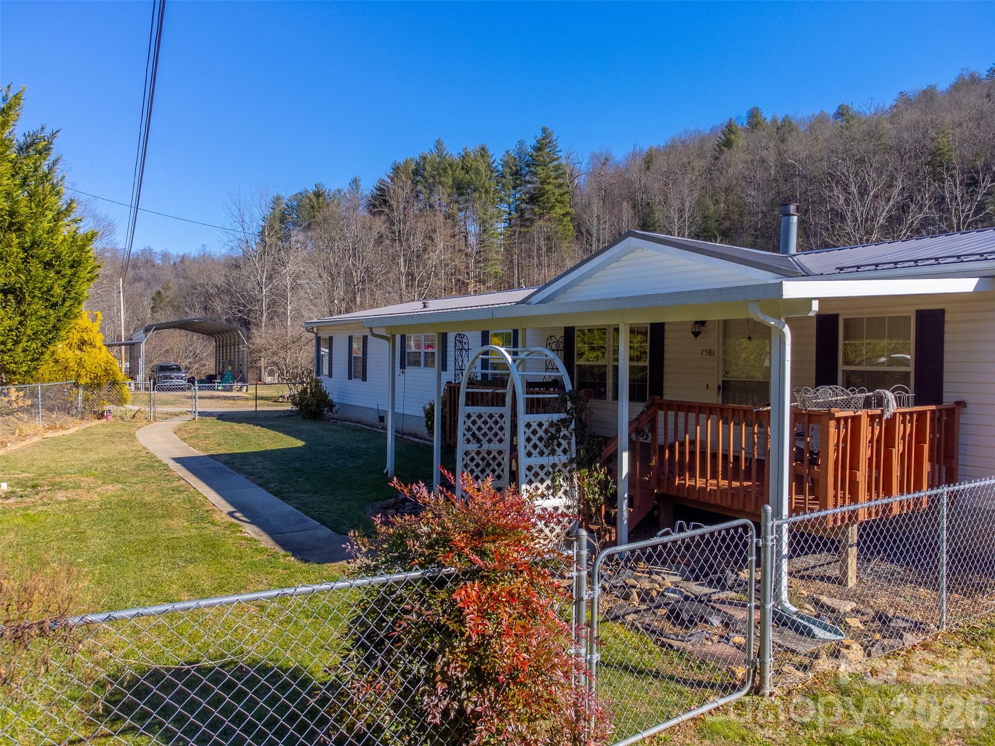 7581 Hwy 441 Highway S