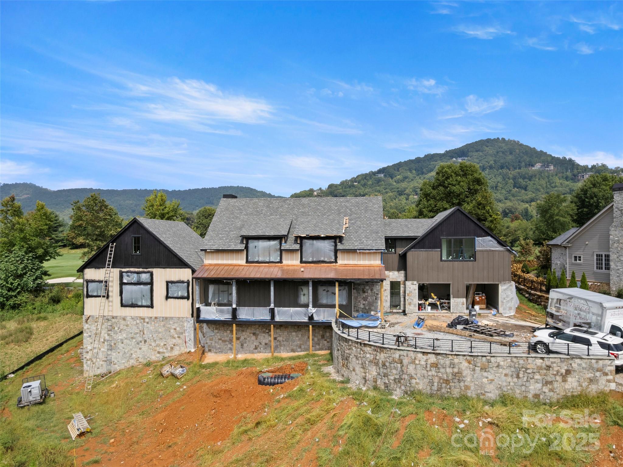 6 Walnut Valley Parkway