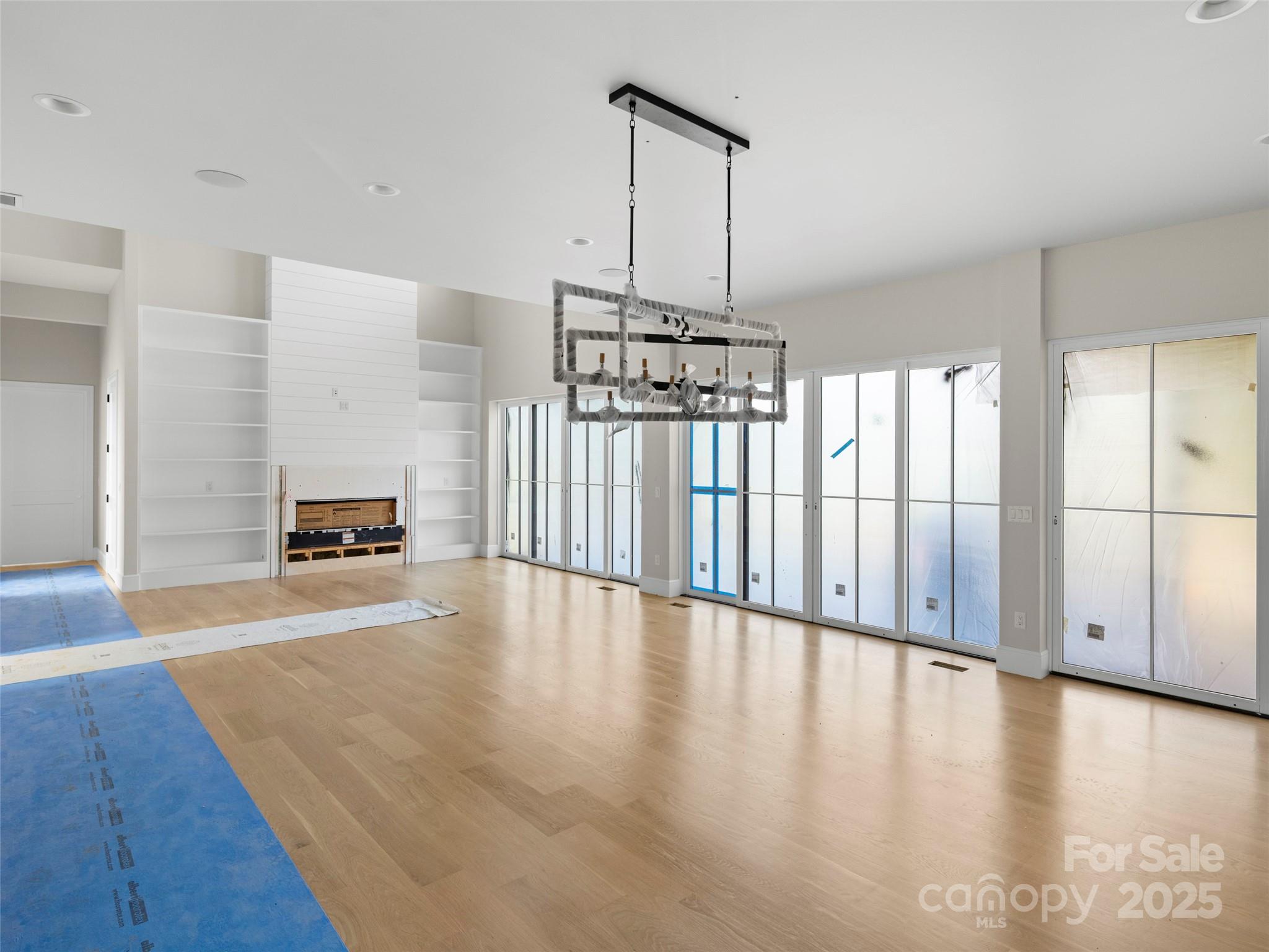 6 Walnut Valley Parkway