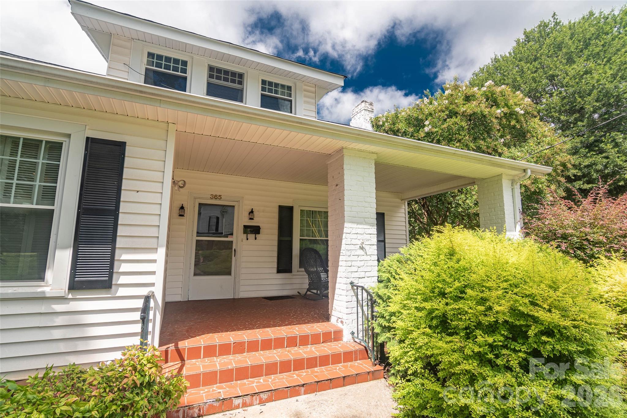 365 N Washington Street