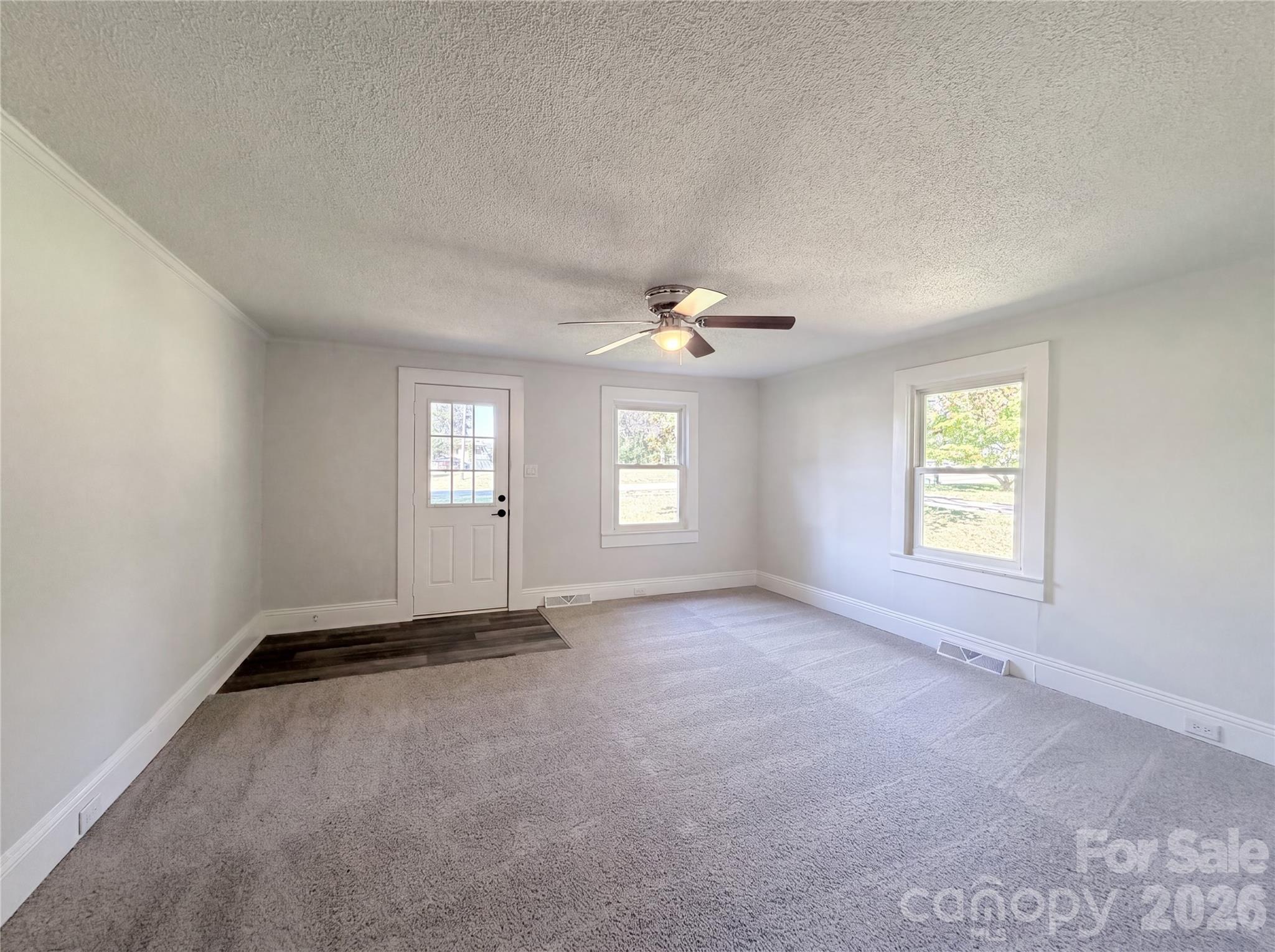 164 E Waterlynn Road