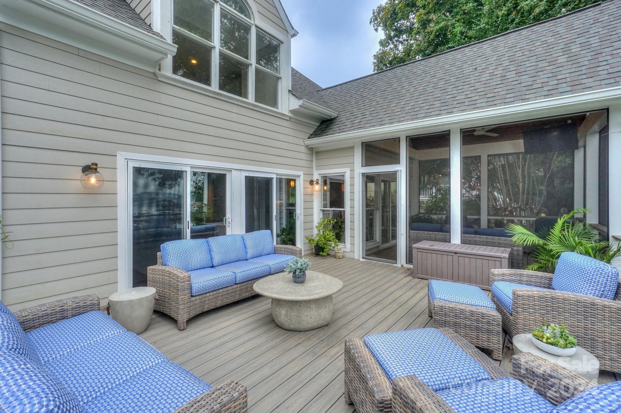 Heron Harbor - Residential