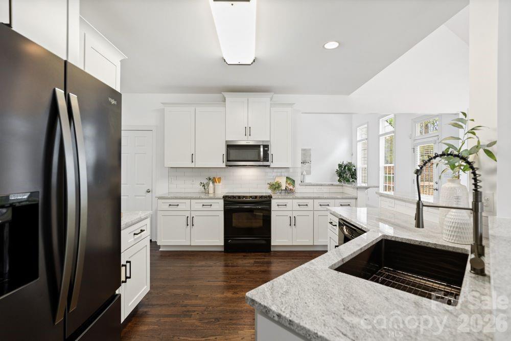 Seven Oaks - Residential