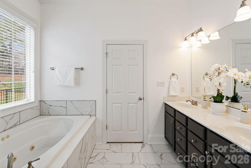 Seven Oaks - Residential