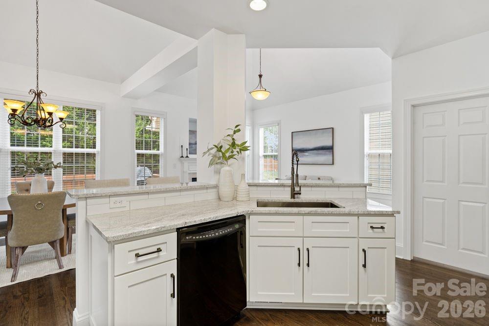 Seven Oaks - Residential