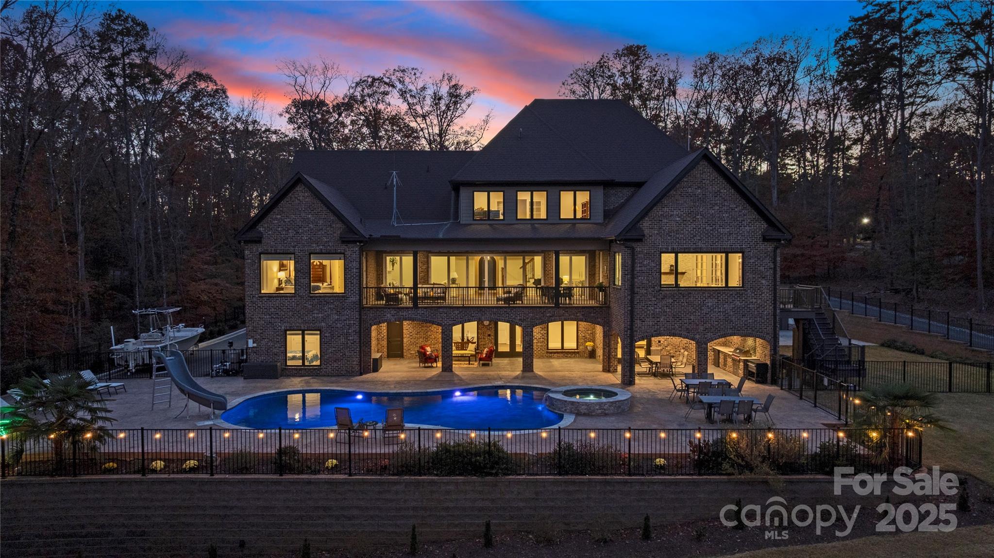 875 Starboard Reach None