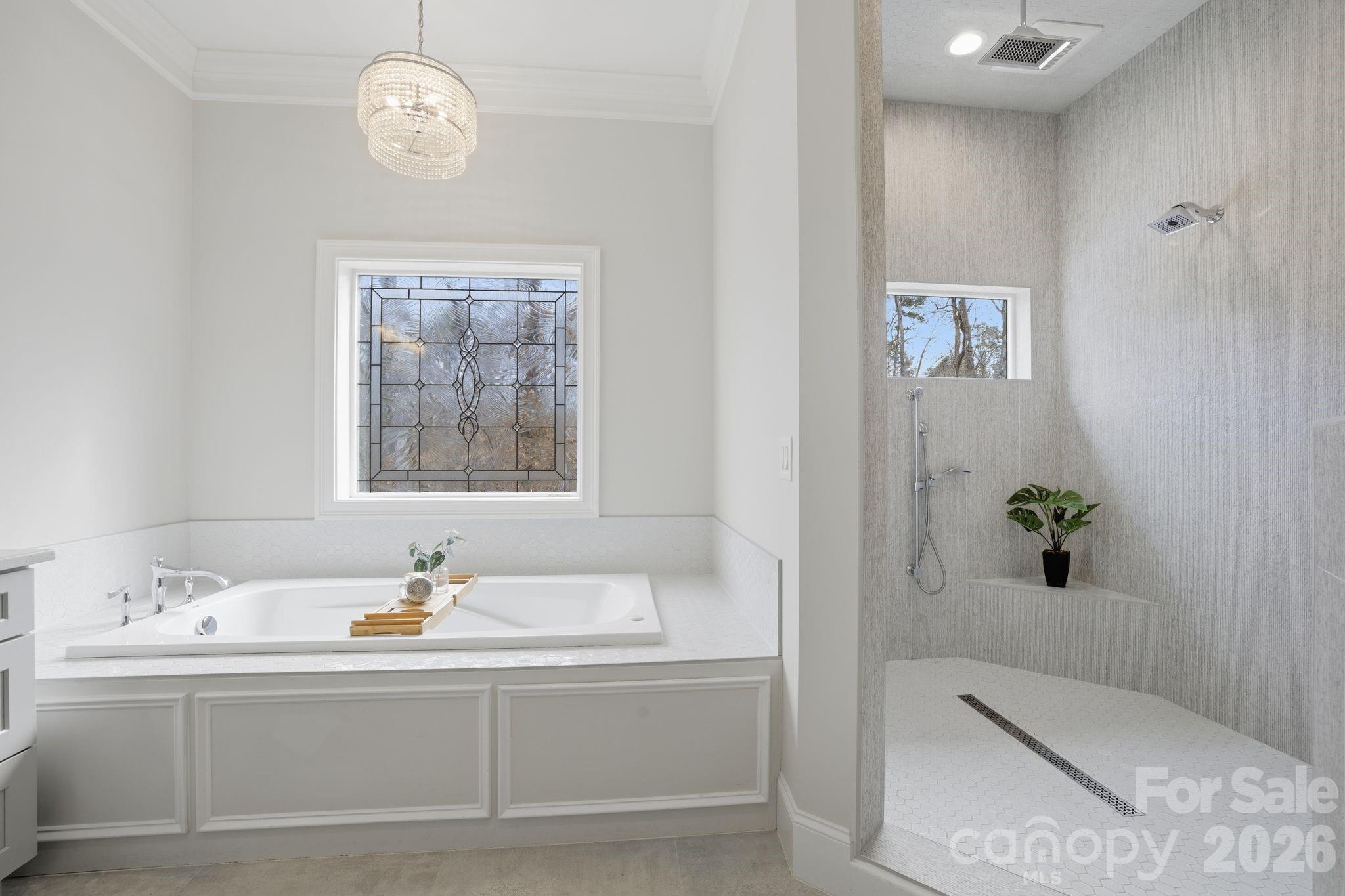 Yachtsmans Point - Residential