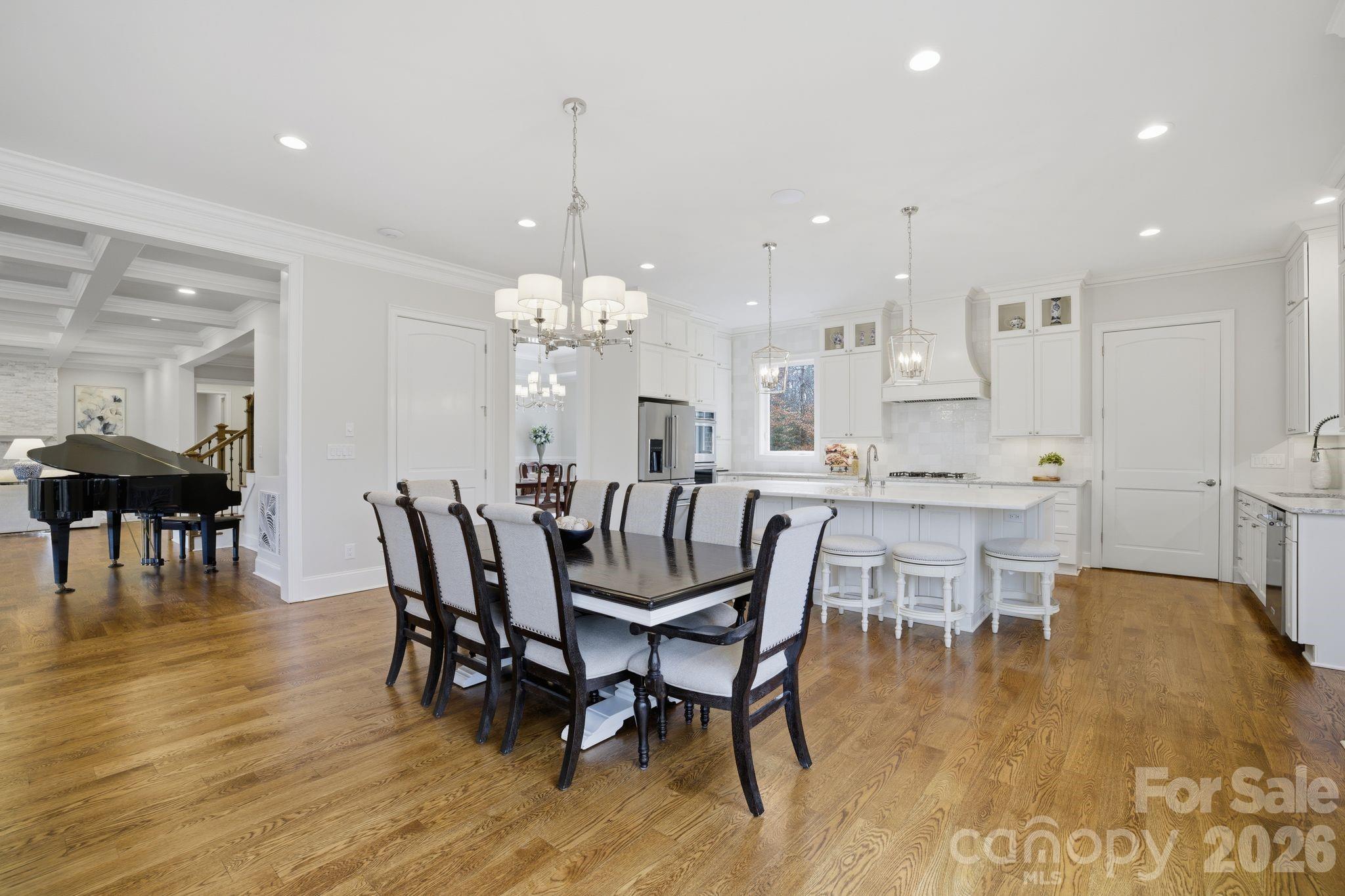 Yachtsmans Point - Residential