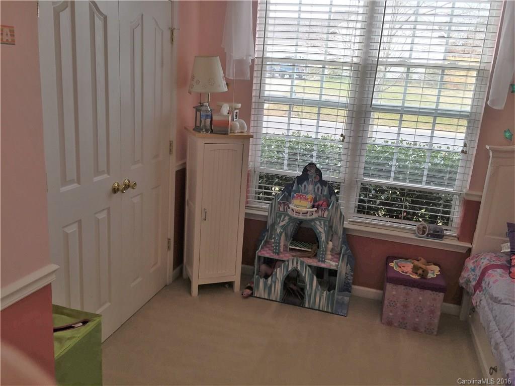 Steele Meadows - Residential