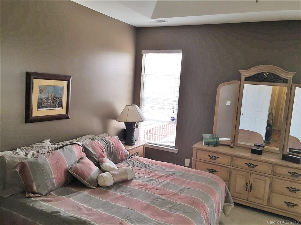 Steele Meadows - Residential