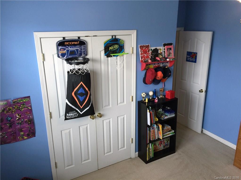 Steele Meadows - Residential