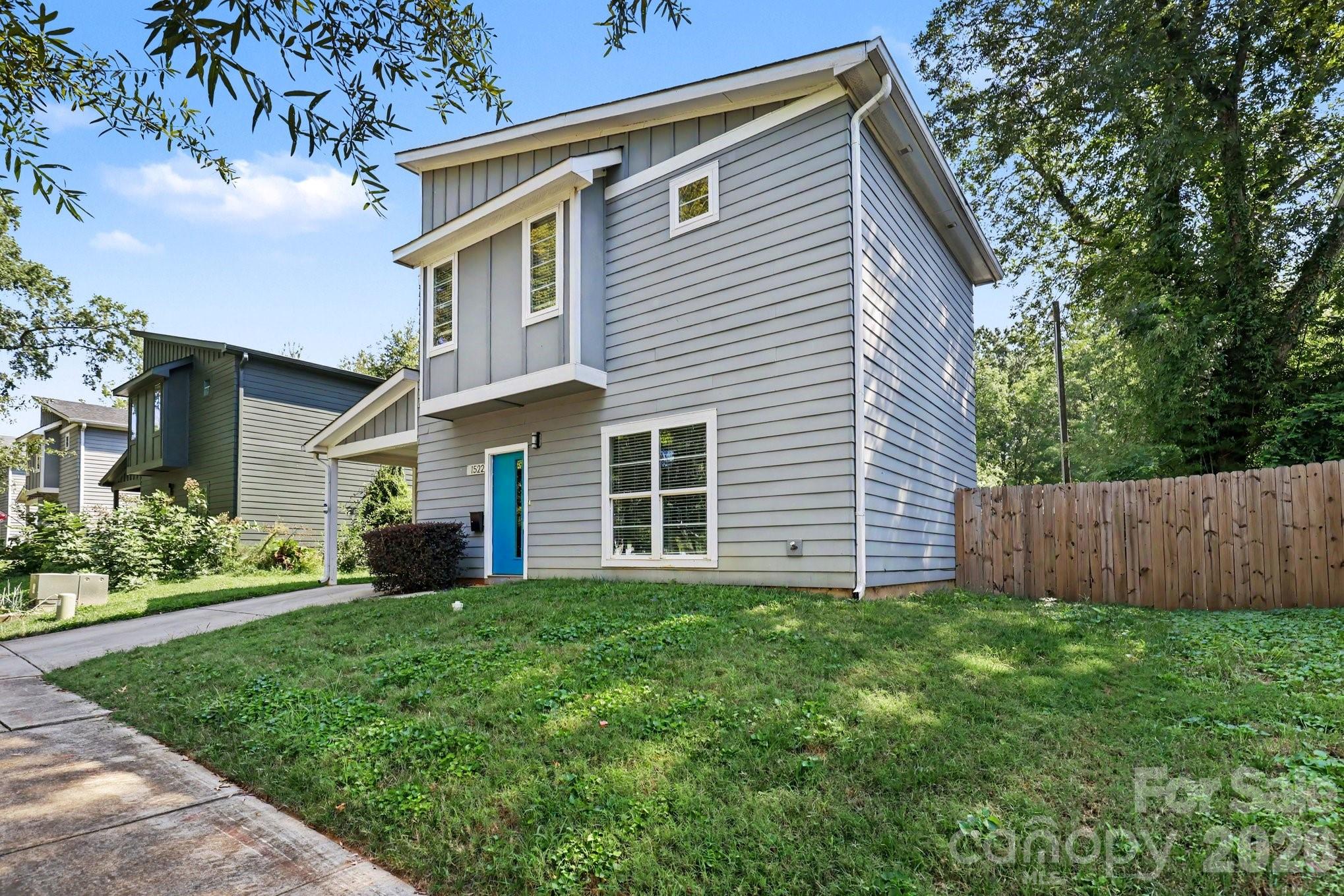 1522 Wembley Drive