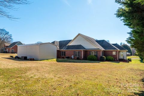 A home in Troutman