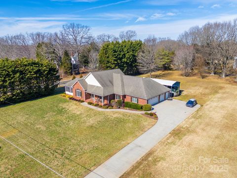 A home in Troutman
