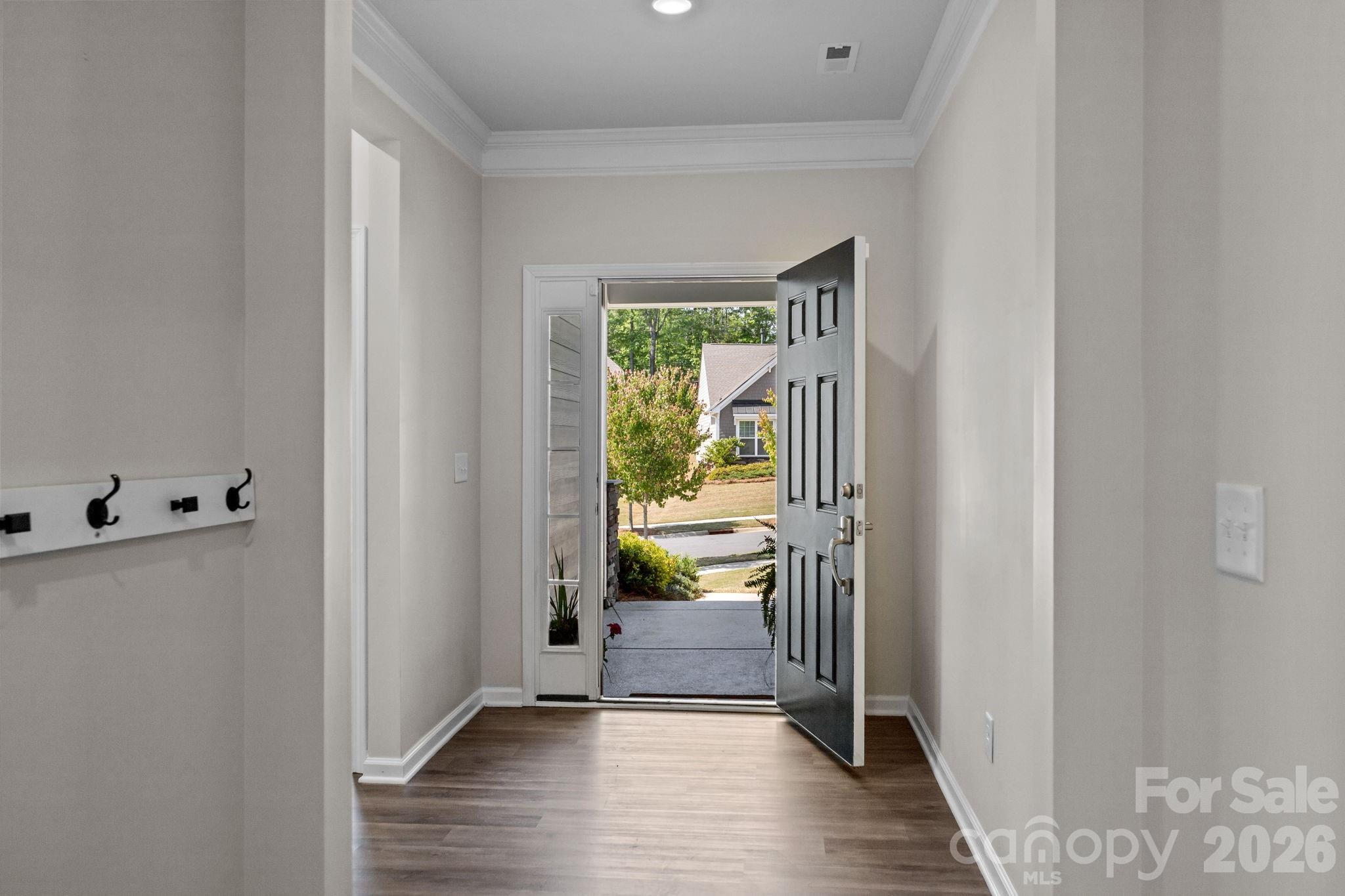 Imagery On Mtn Island - Residential