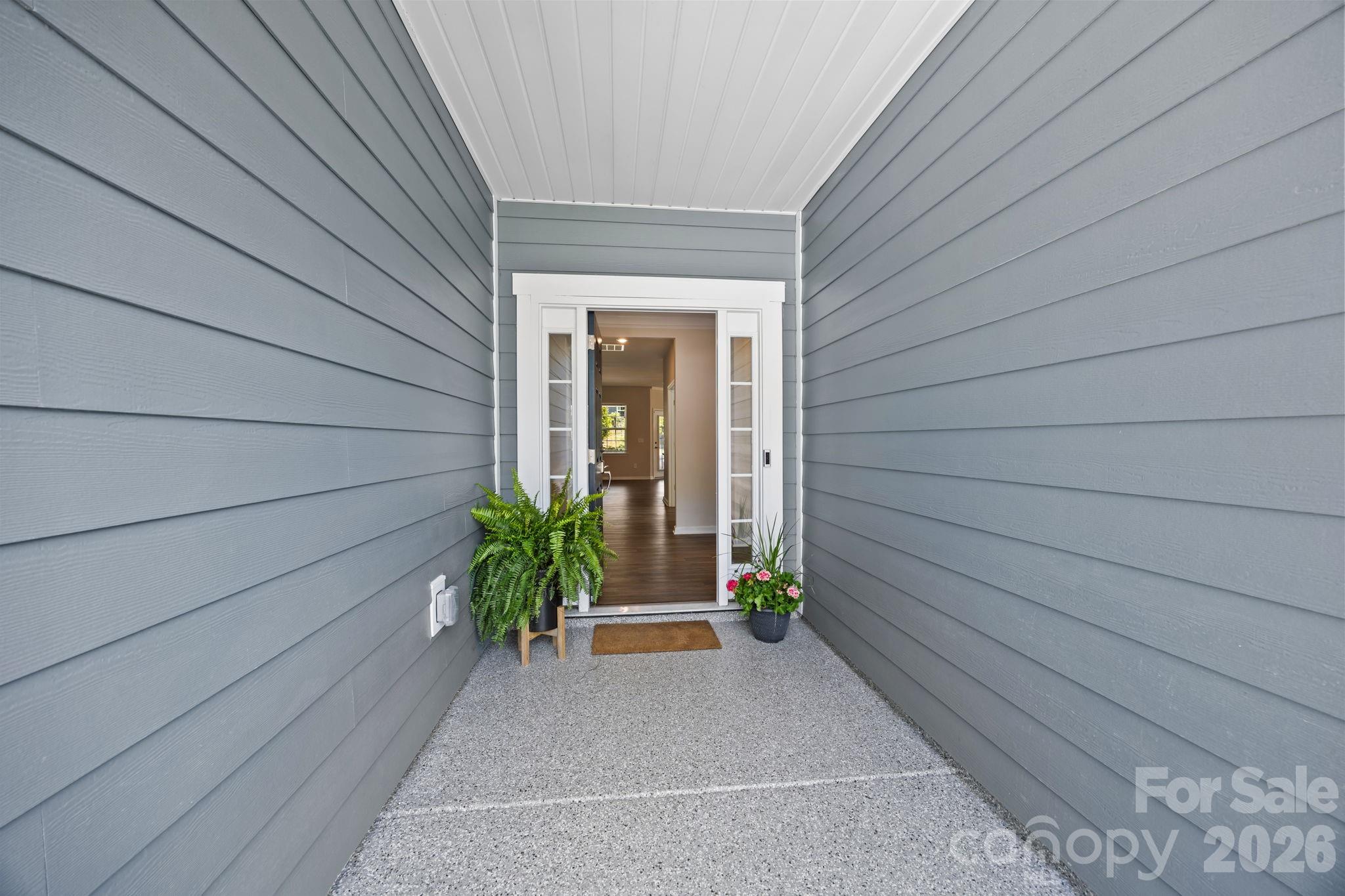 Imagery On Mtn Island - Residential
