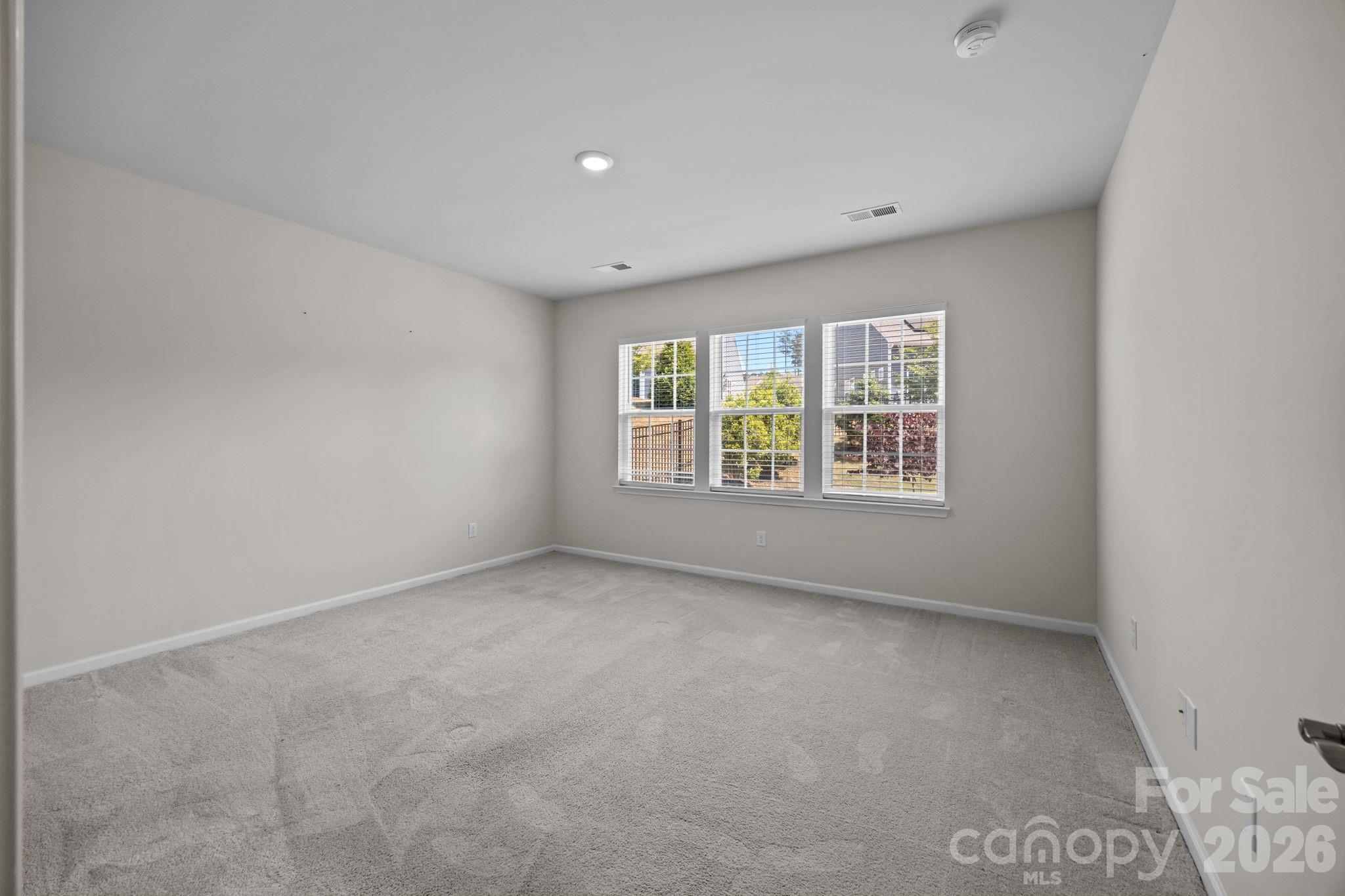 Imagery On Mtn Island - Residential