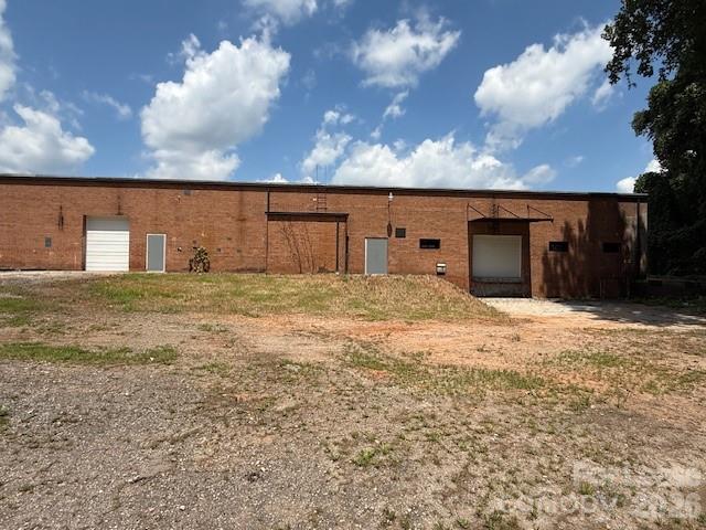 106 Somerset Drive NW