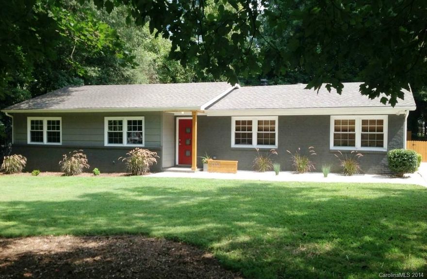 Newly renovated Cotswold home with Mid-Century Modern flair. New Kitchen has SS appliances, butcher block counters,  counter seating,  loads of cabinets & pantry for additional storage. Open floor plan for Livng, Family, Dining and Kitchen. Master has 2 walk-in closets, private bath with whirpool tub & separate shower. New flooring & lighting throughout home, new paint inside & out, stone front fireplace + built-in display boxes.  Screen porch, fenced yard + HUGE outbuilding with electric.