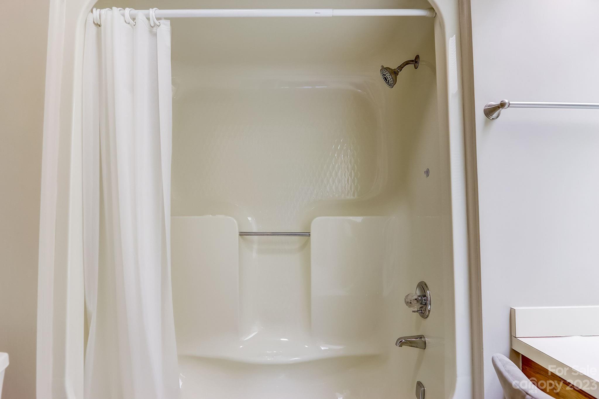 The Oaks - Residential