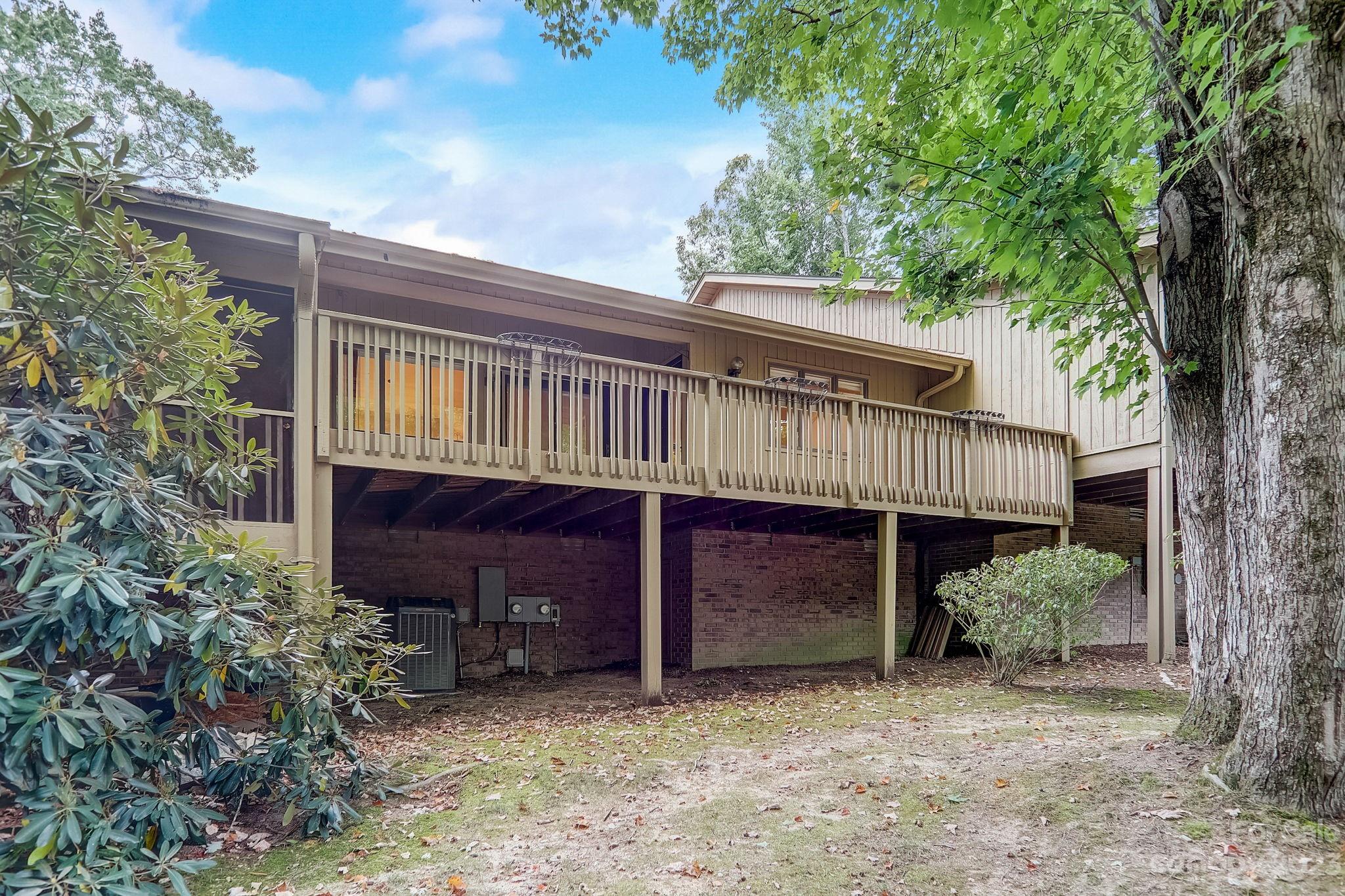 The Oaks - Residential