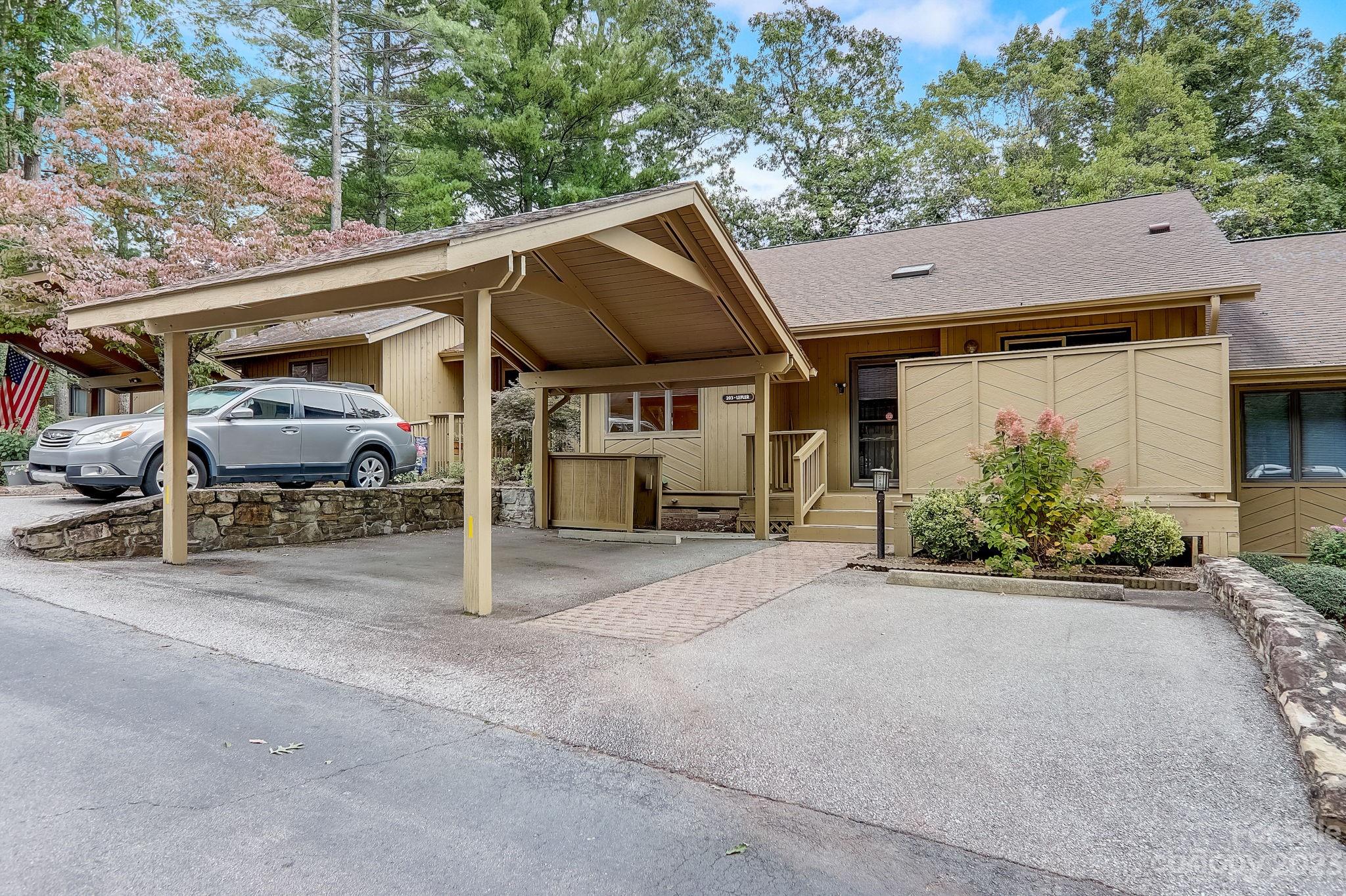 The Oaks - Residential