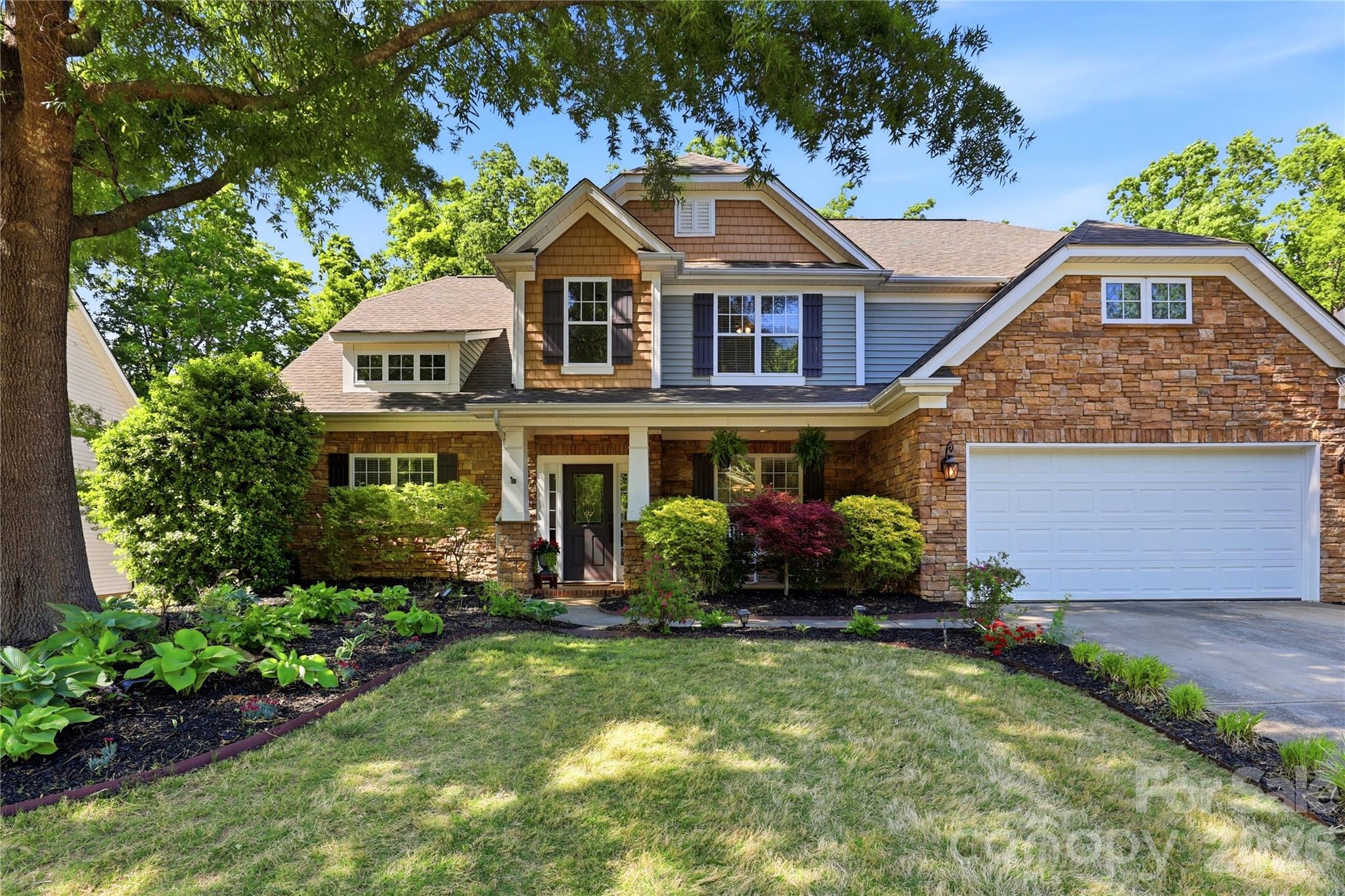 5009 Magna Lane