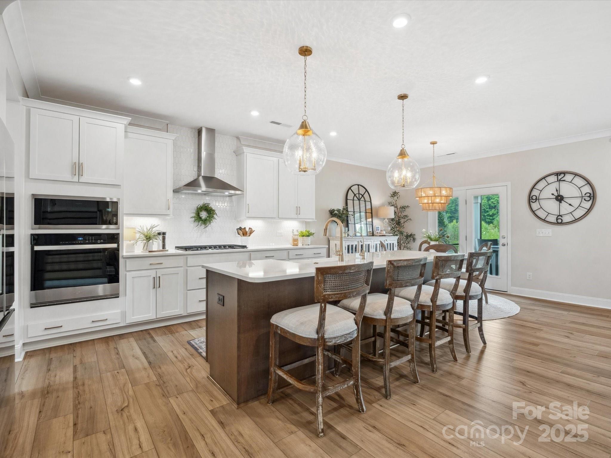 Lakeside Glen - Residential