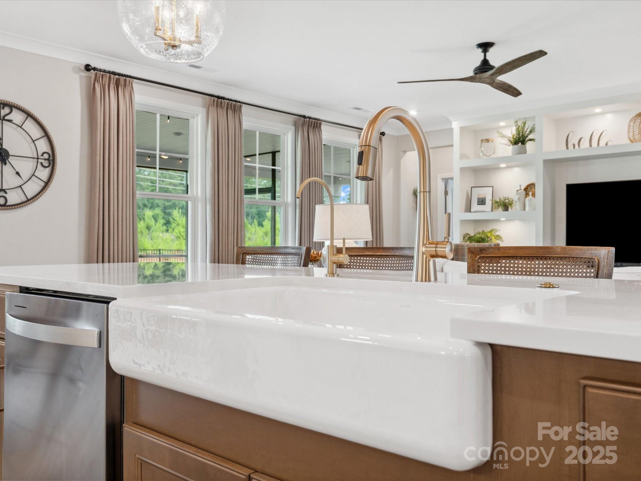 Lakeside Glen - Residential