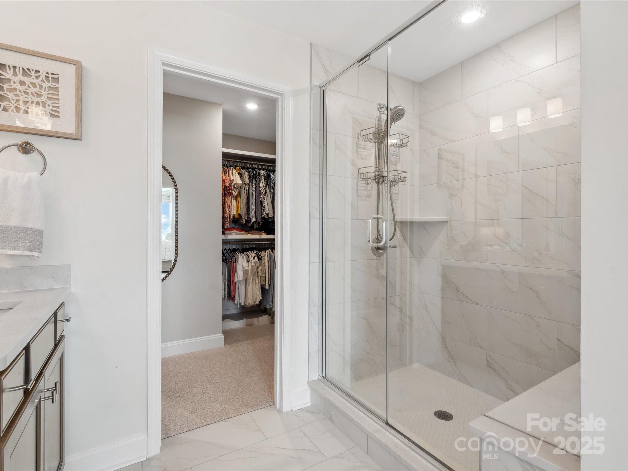 Lakeside Glen - Residential