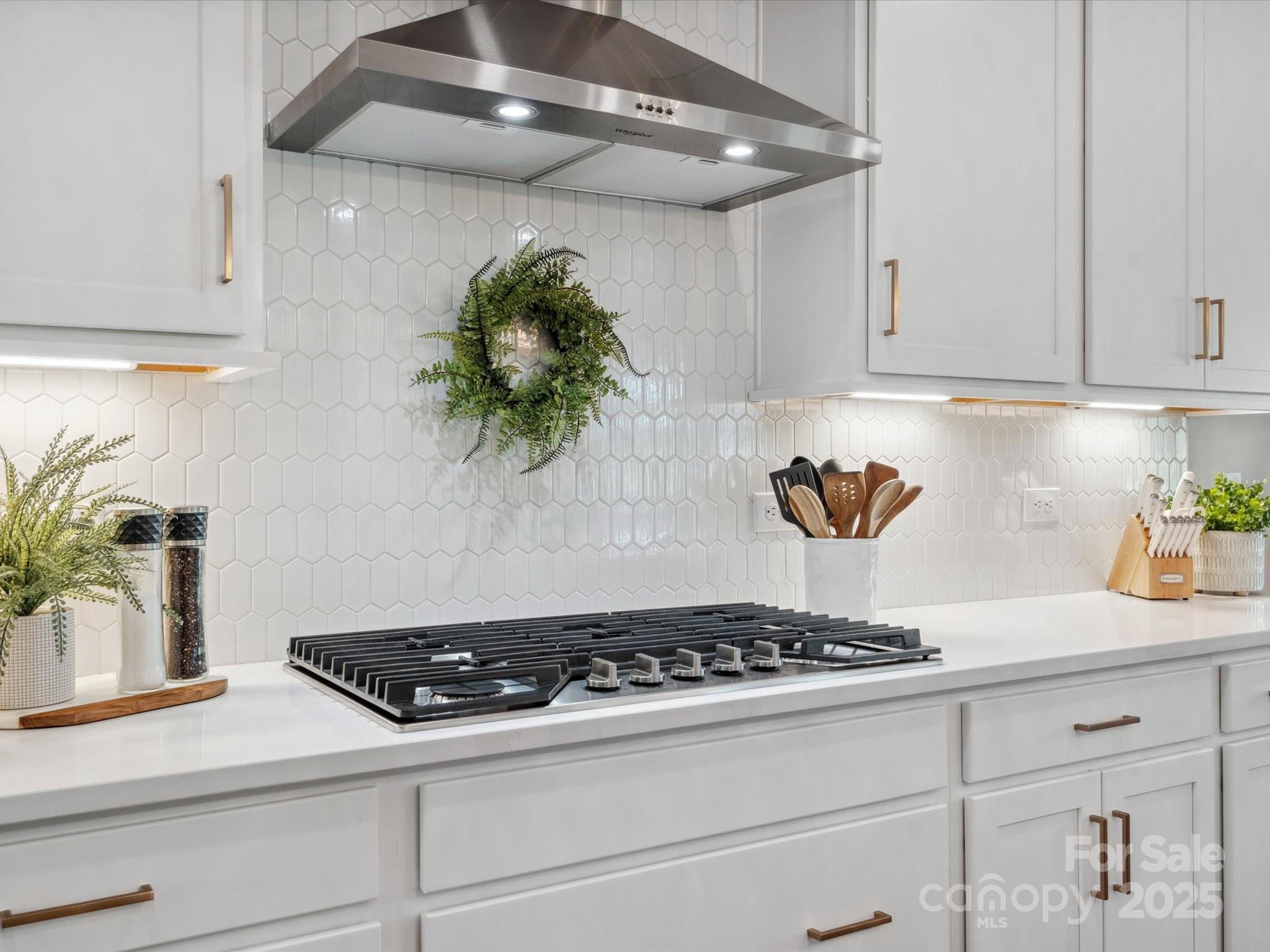 Lakeside Glen - Residential