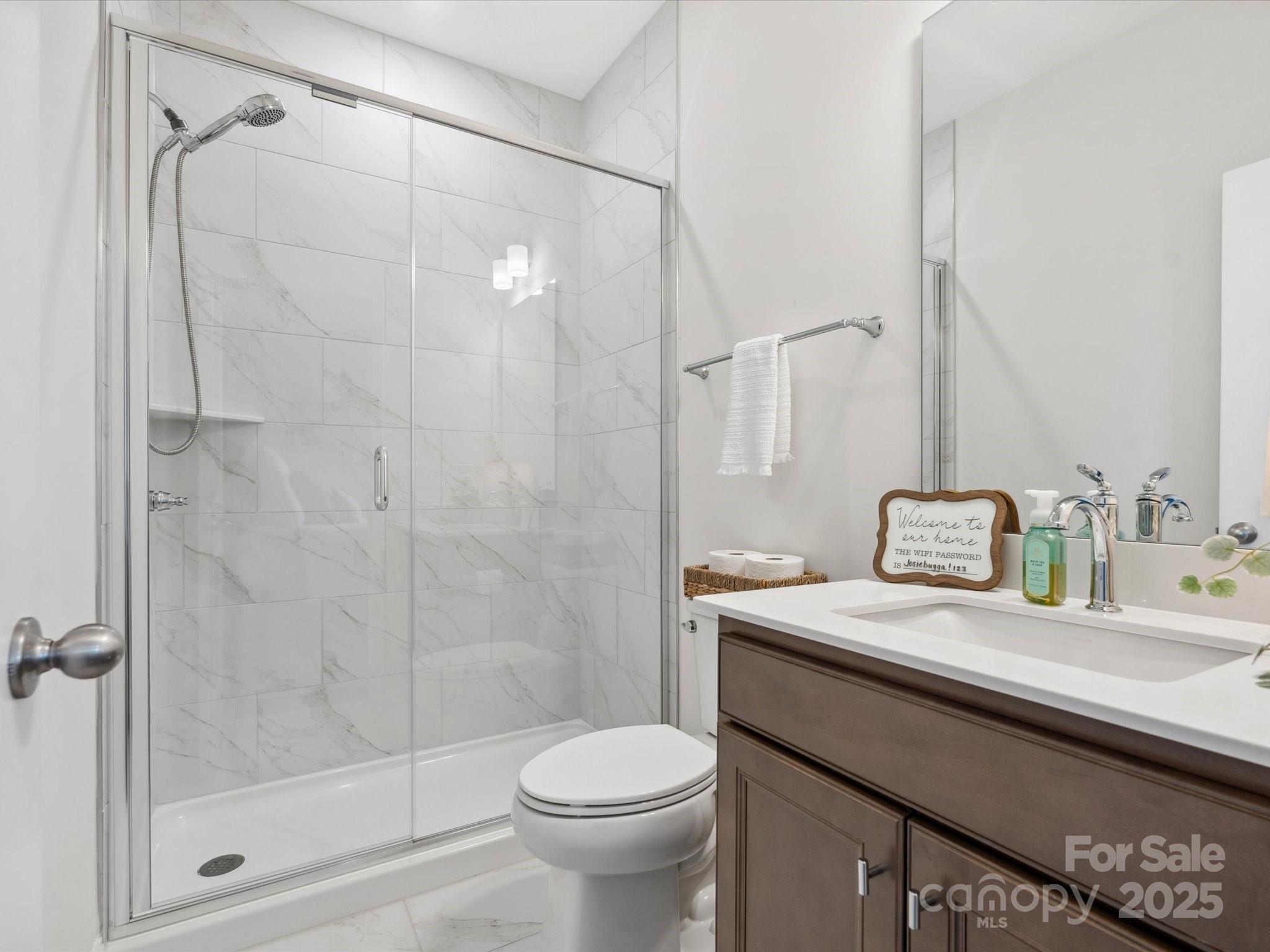 Lakeside Glen - Residential