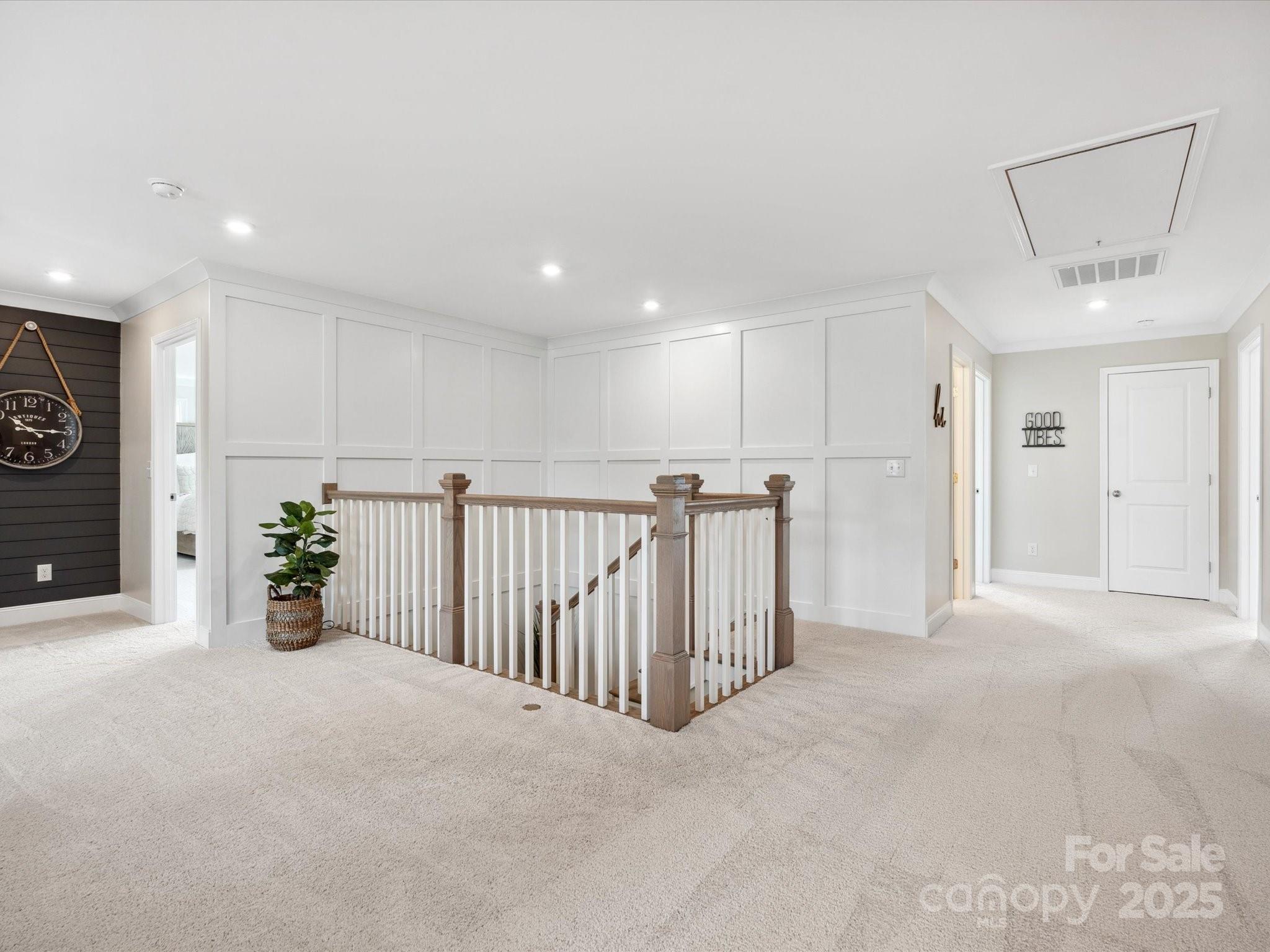 Lakeside Glen - Residential