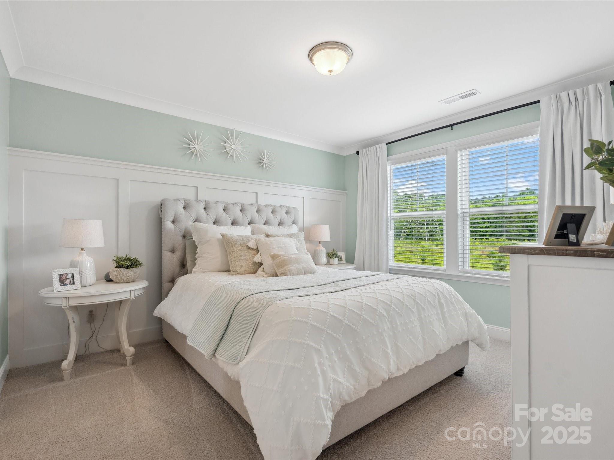 Lakeside Glen - Residential