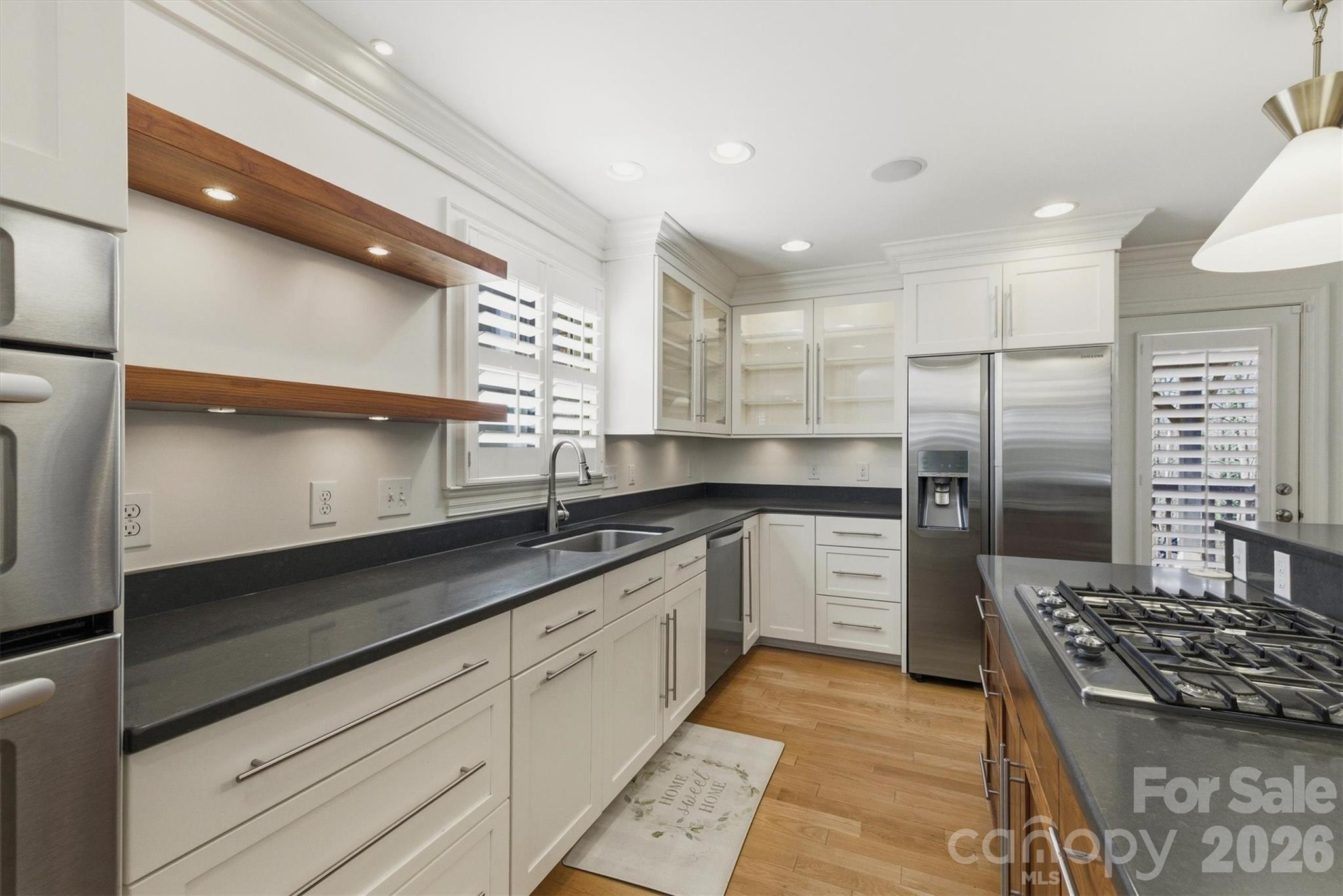 Mimosa Hills - Residential