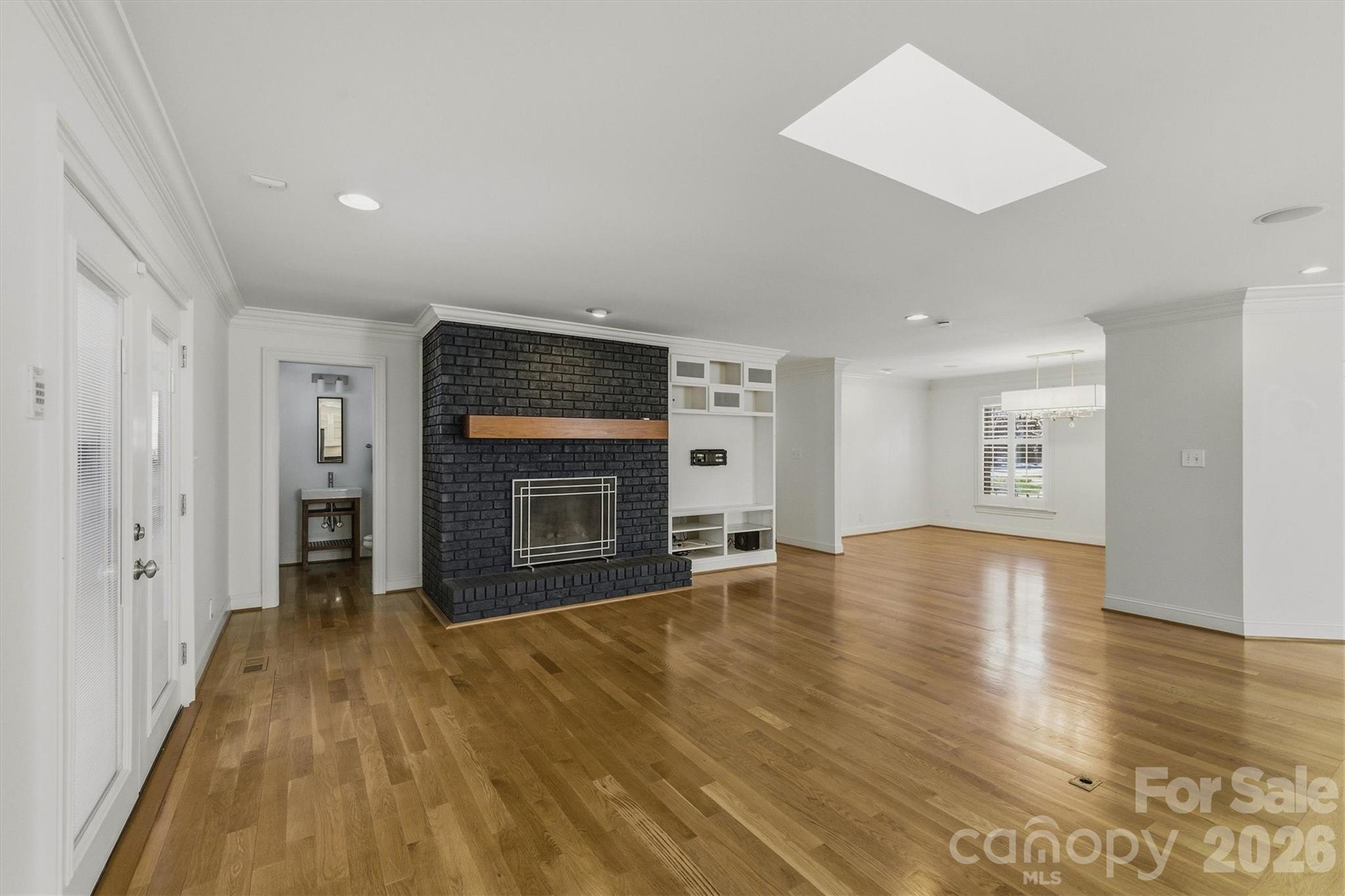 Mimosa Hills - Residential