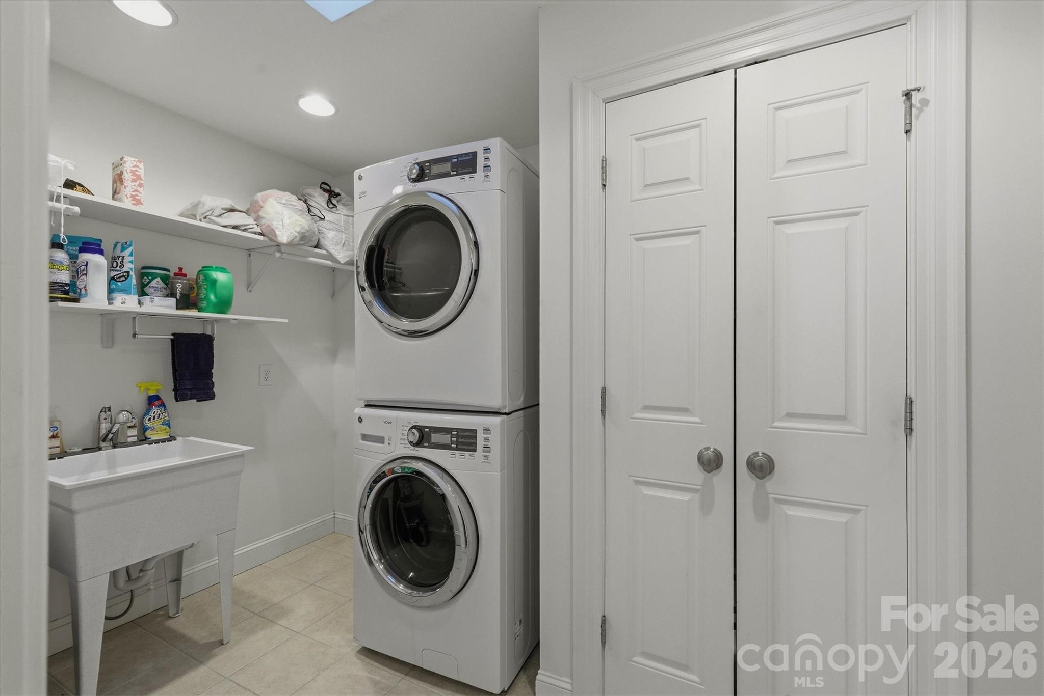 Mimosa Hills - Residential