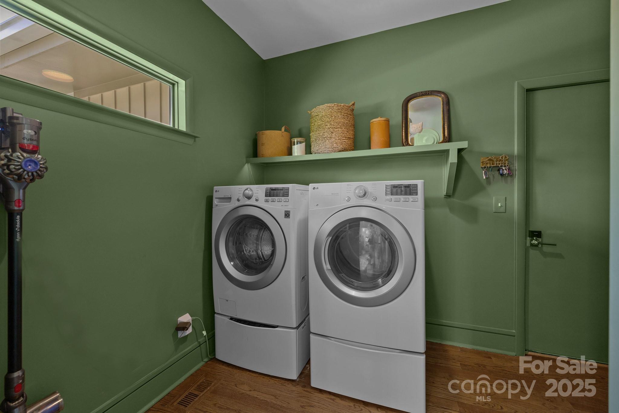 Country Club Heights - Residential