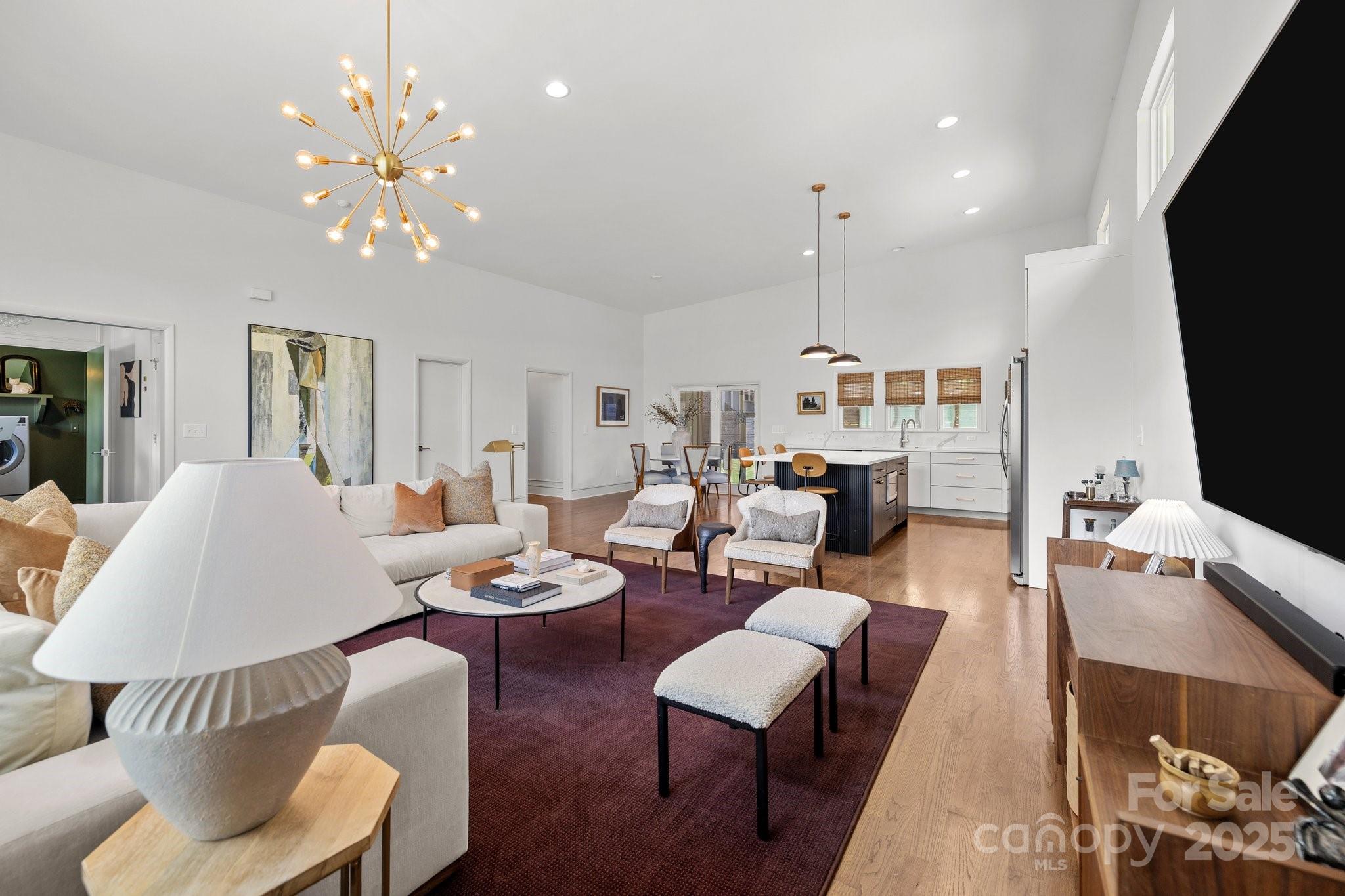 Country Club Heights - Residential