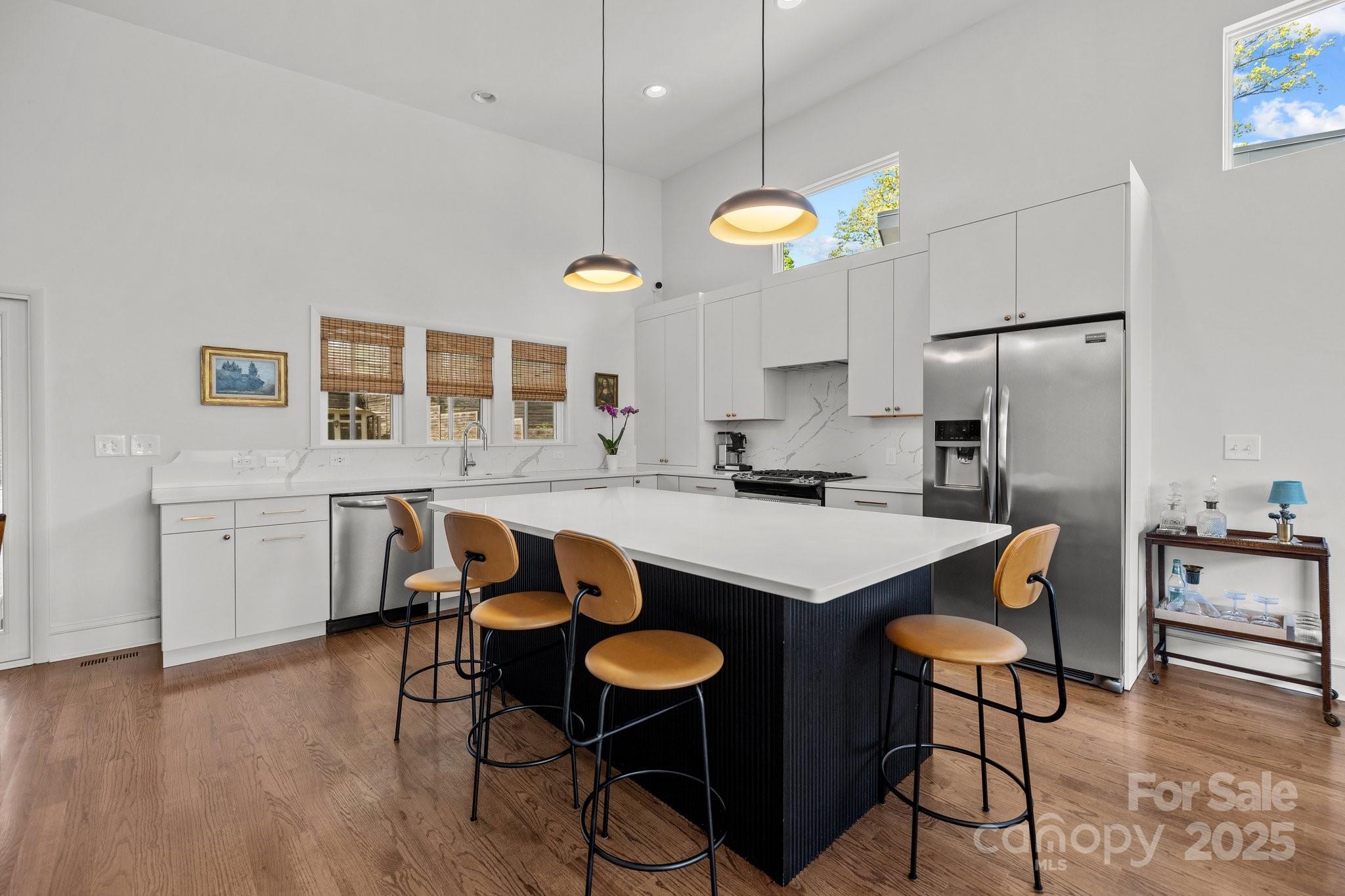 Country Club Heights - Residential