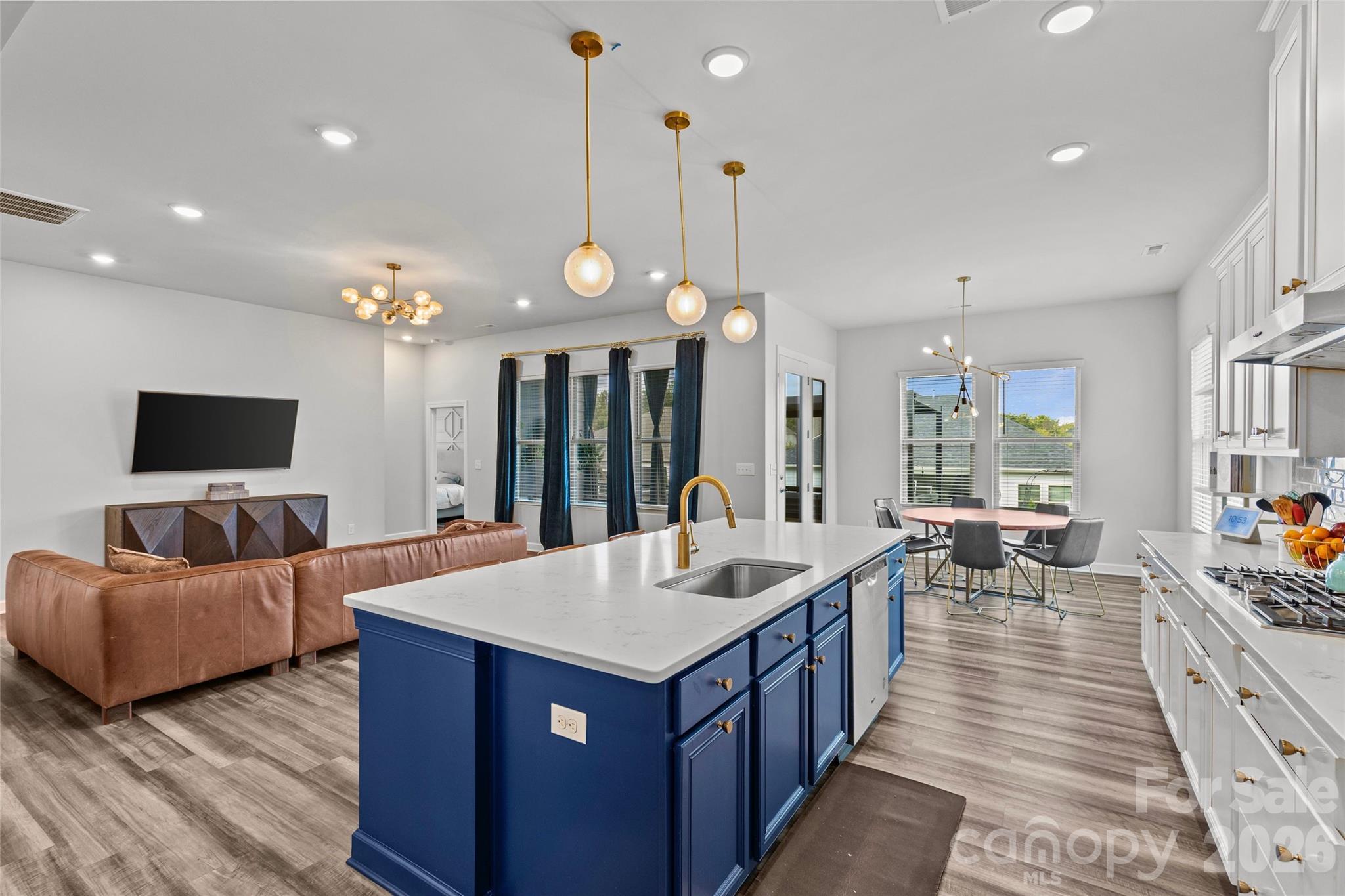 The Meridians - Residential