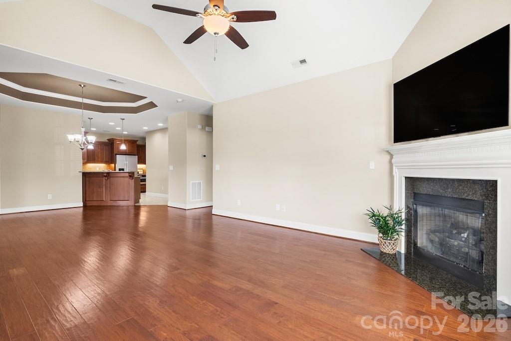 8379 Glacier Drive