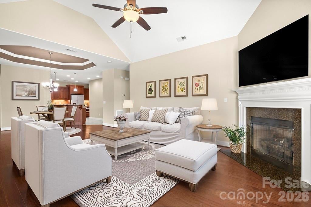 8379 Glacier Drive