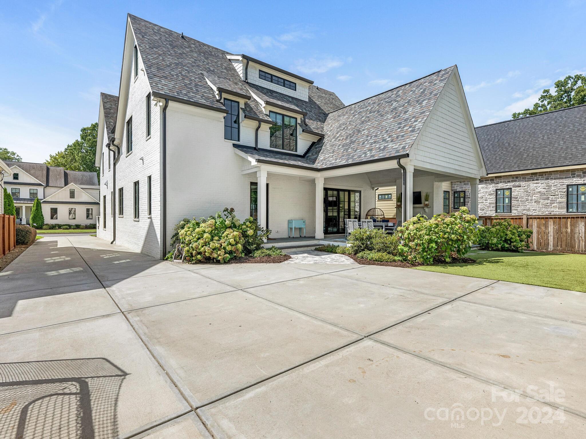 Myers Park - Residential