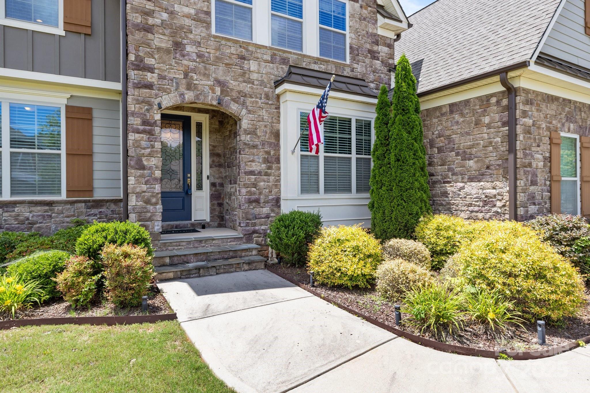 2414 Madeira Circle