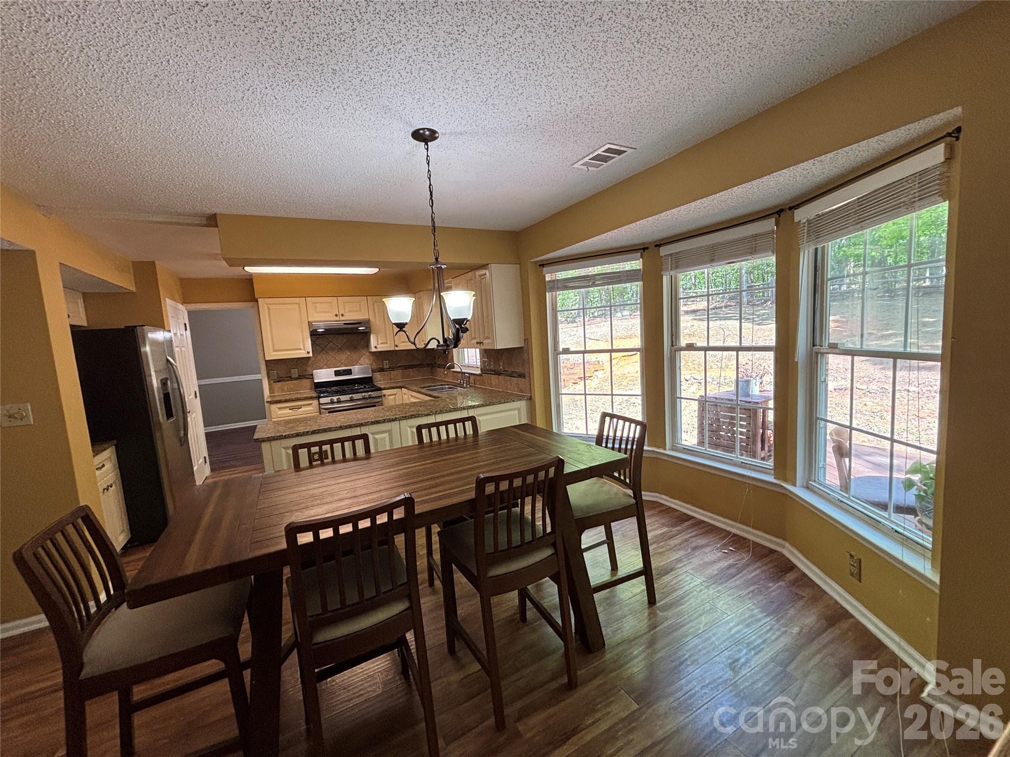 Winding Creek - Residential