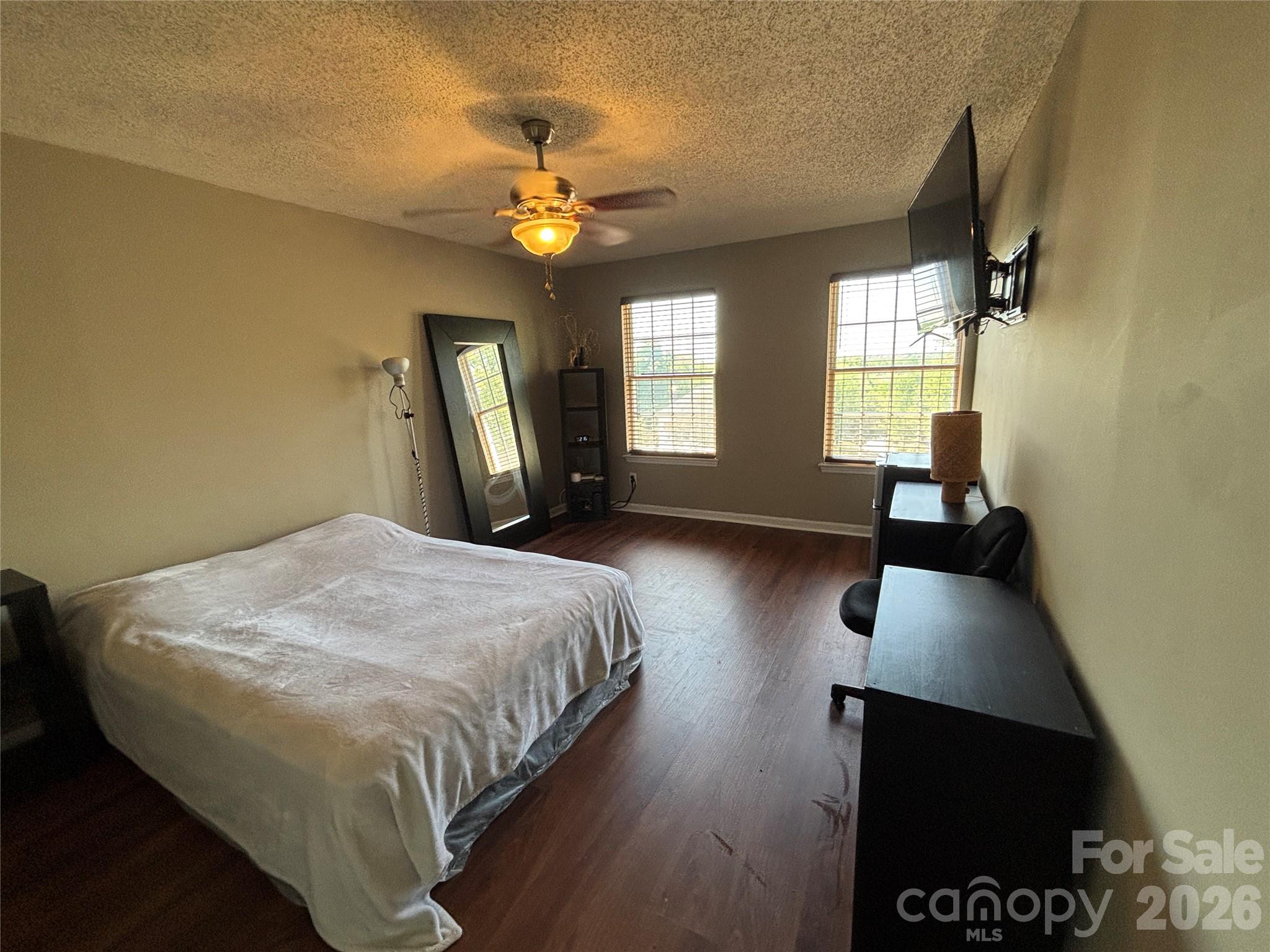 Winding Creek - Residential